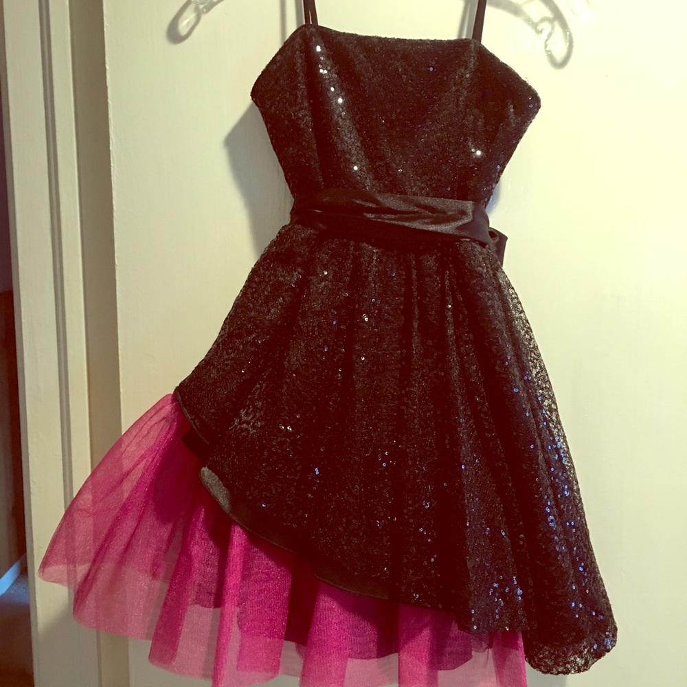 Juniors Black/Pink Sparkly Dress
